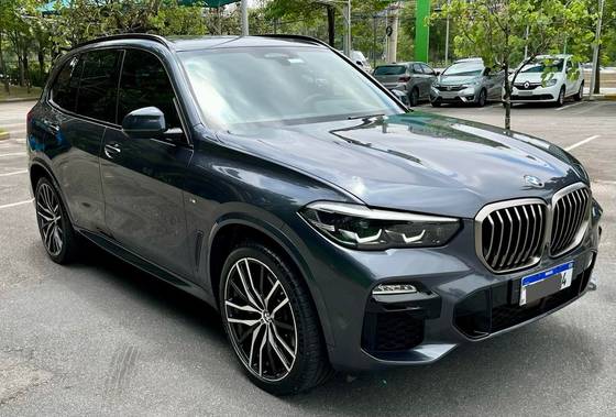 BMW X5 3.0 M SPORT 4X4 30D I6 TURBO DIESEL 4P AUTOMÁTICO